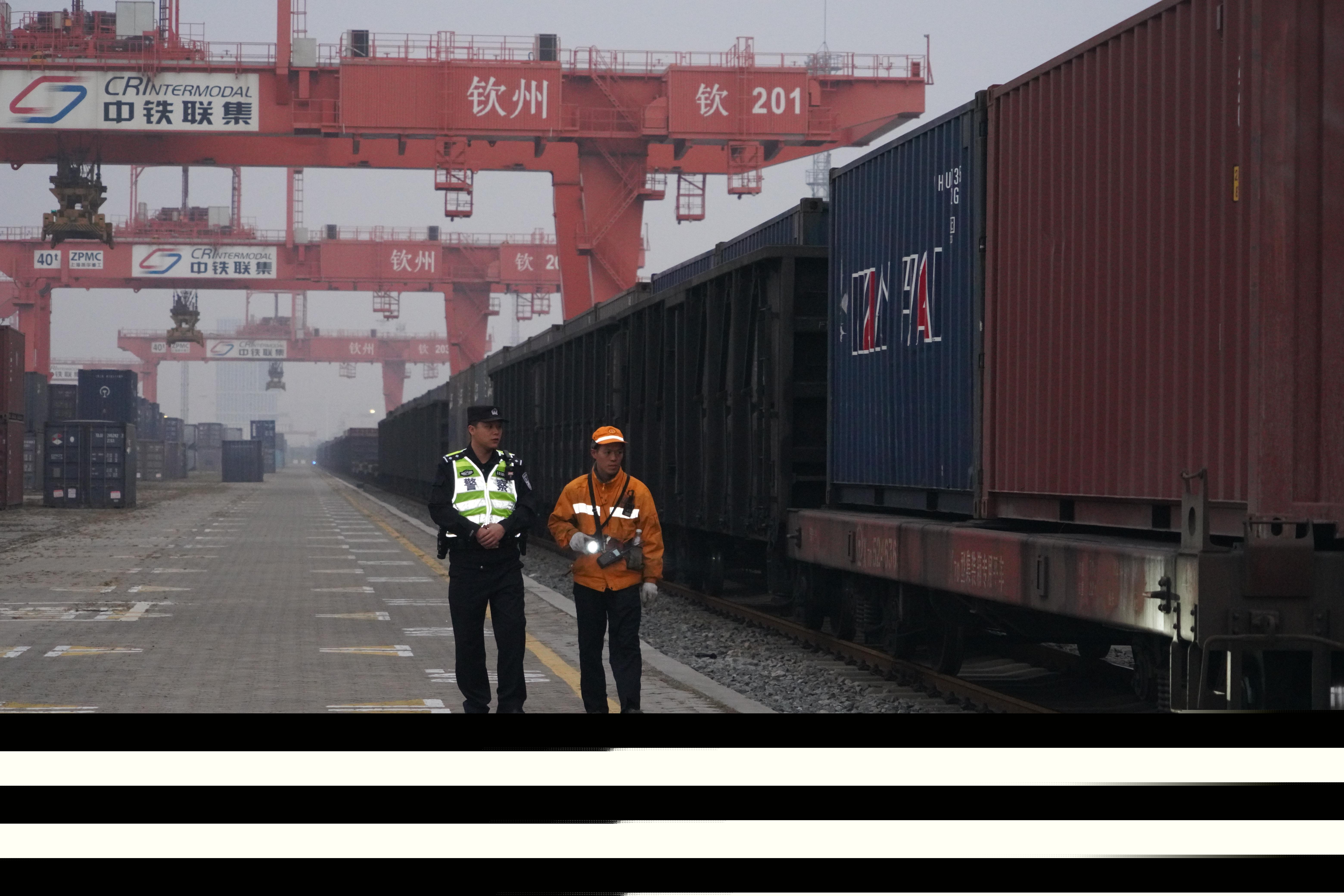 李浩偉：從“海軍藍”到“警察藍” 初心不改護通途